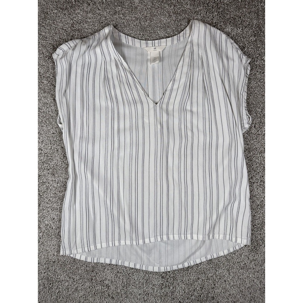 H&M Women's Striped Blouse Size 6 White Cap Sleeves V Neck Casual Dressy Career